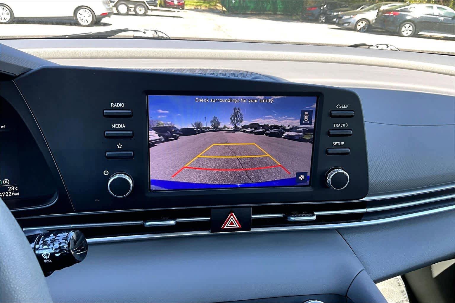 Used 2023 Hyundai Elantra SE FWD image 26