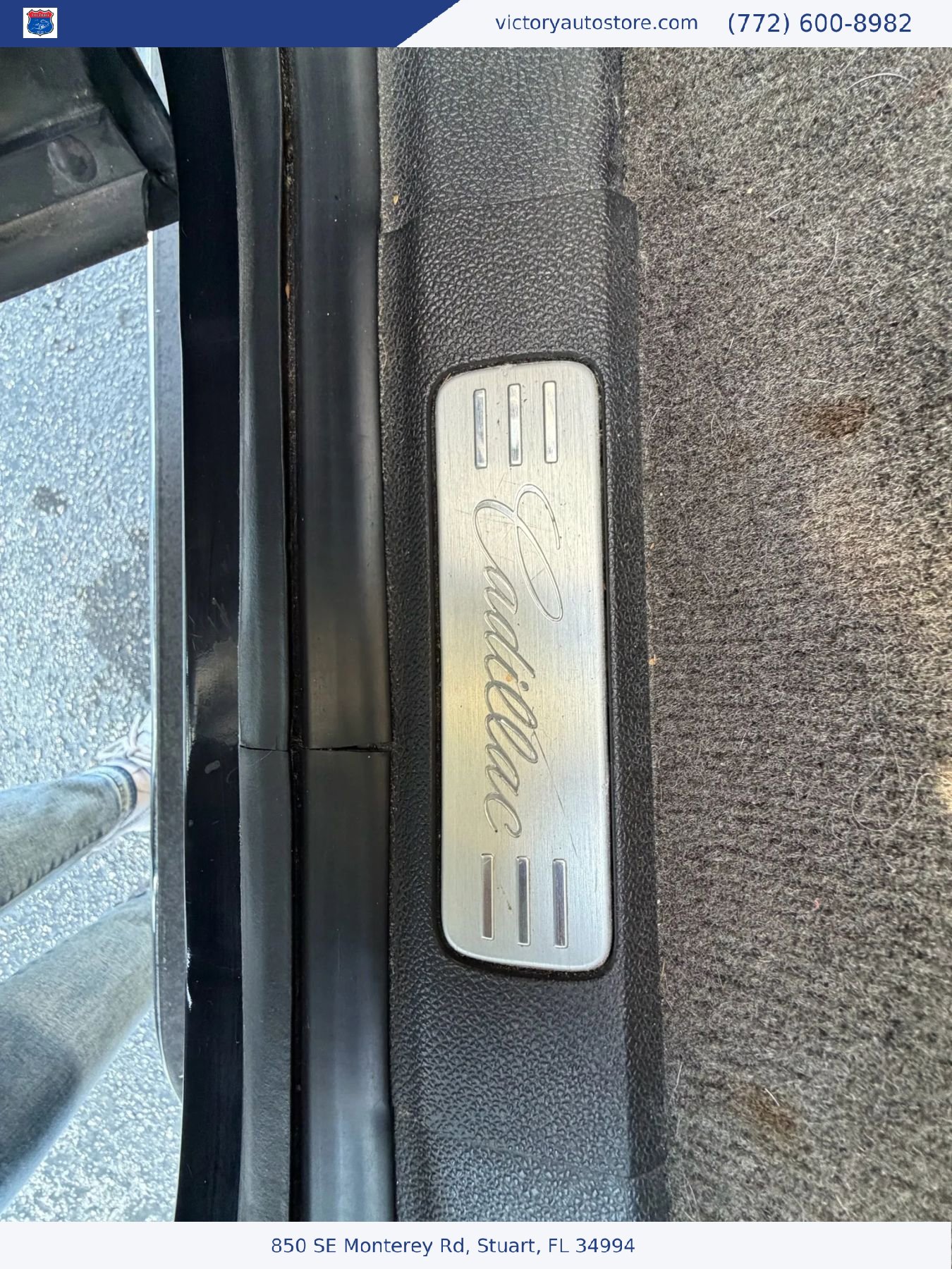 Used 2010 Cadillac Escalade Luxury image 33