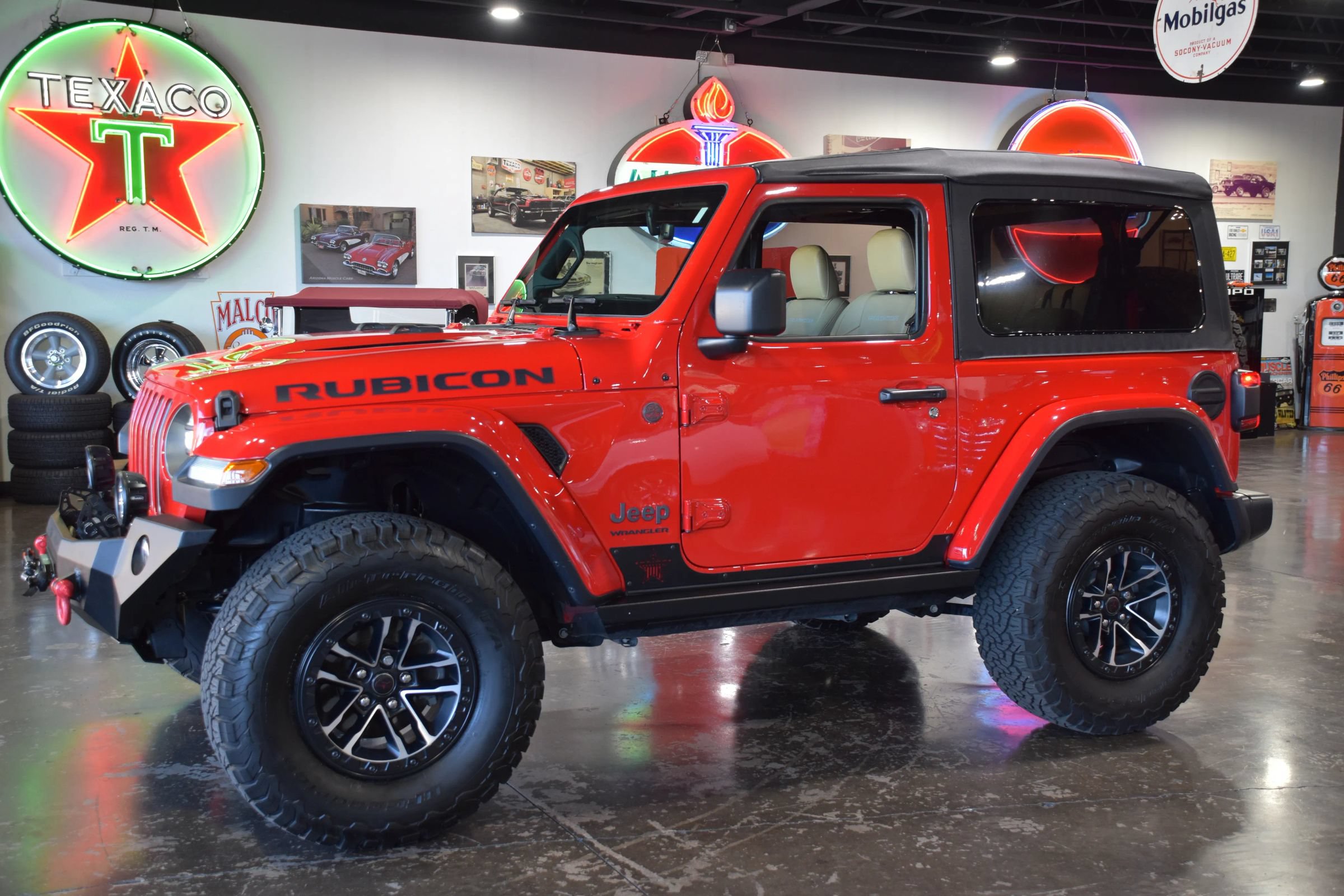 Used 2019 Jeep Wrangler Rubicon AWD/4WD image 1