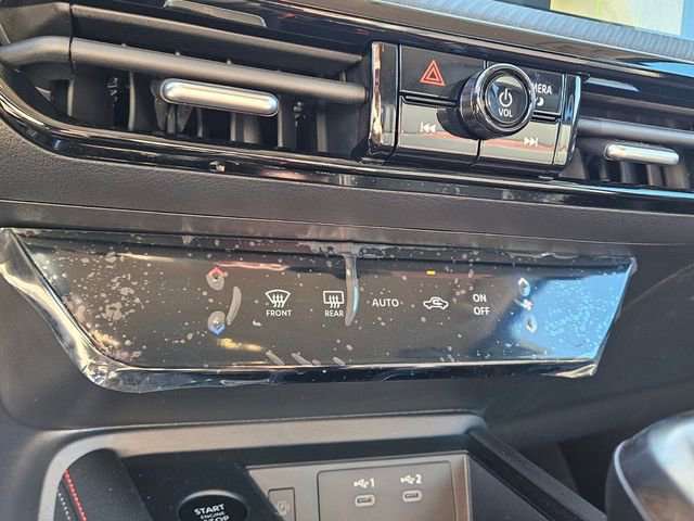 New 2026 Nissan Kicks SR image 22