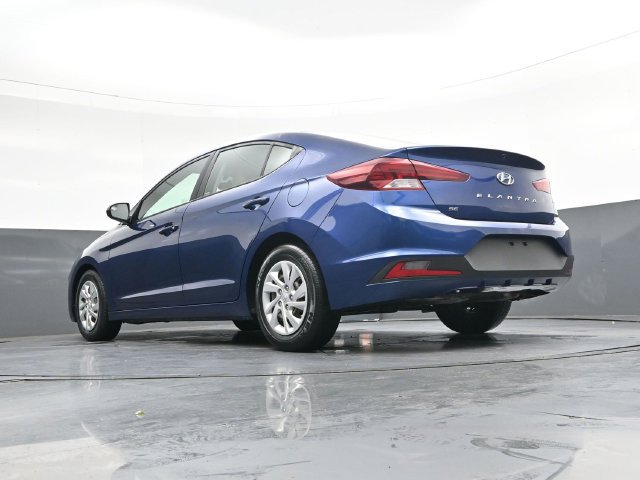 Used 2020 Hyundai Elantra SE FWD image 35