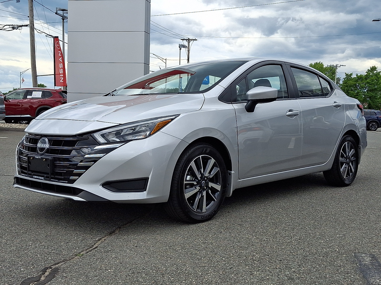 Certified 2025 Nissan Versa SV w/ Trunk Package FWD image 3