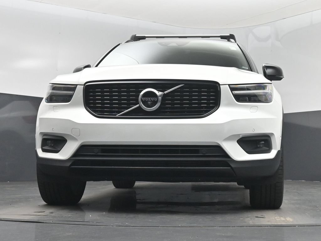 Used 2022 Volvo XC40 T5 R-Design AWD/4WD image 31