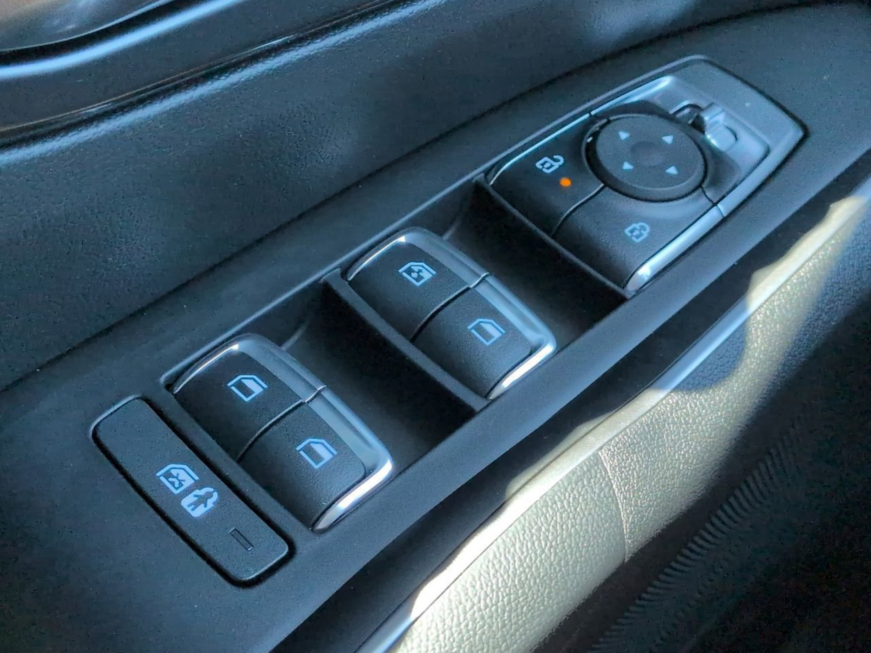 New 2026 Kia Sorento LX FWD image 62