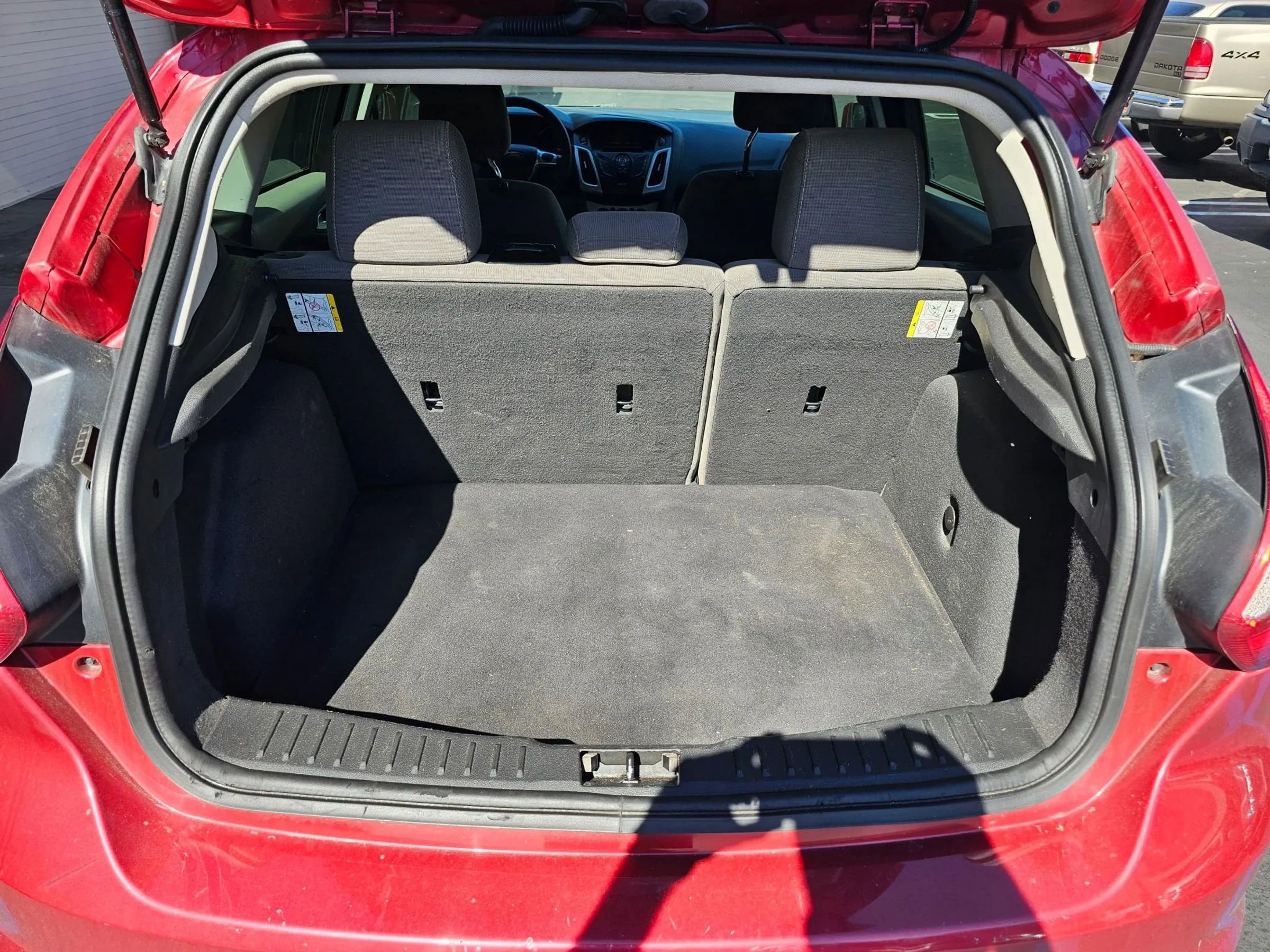 Used 2012 Ford Focus SE image 16