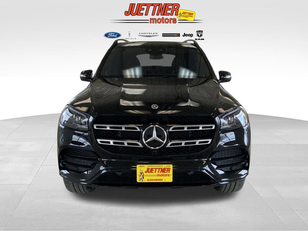 Used 2022 Mercedes-Benz GLS 450 4MATIC image 2
