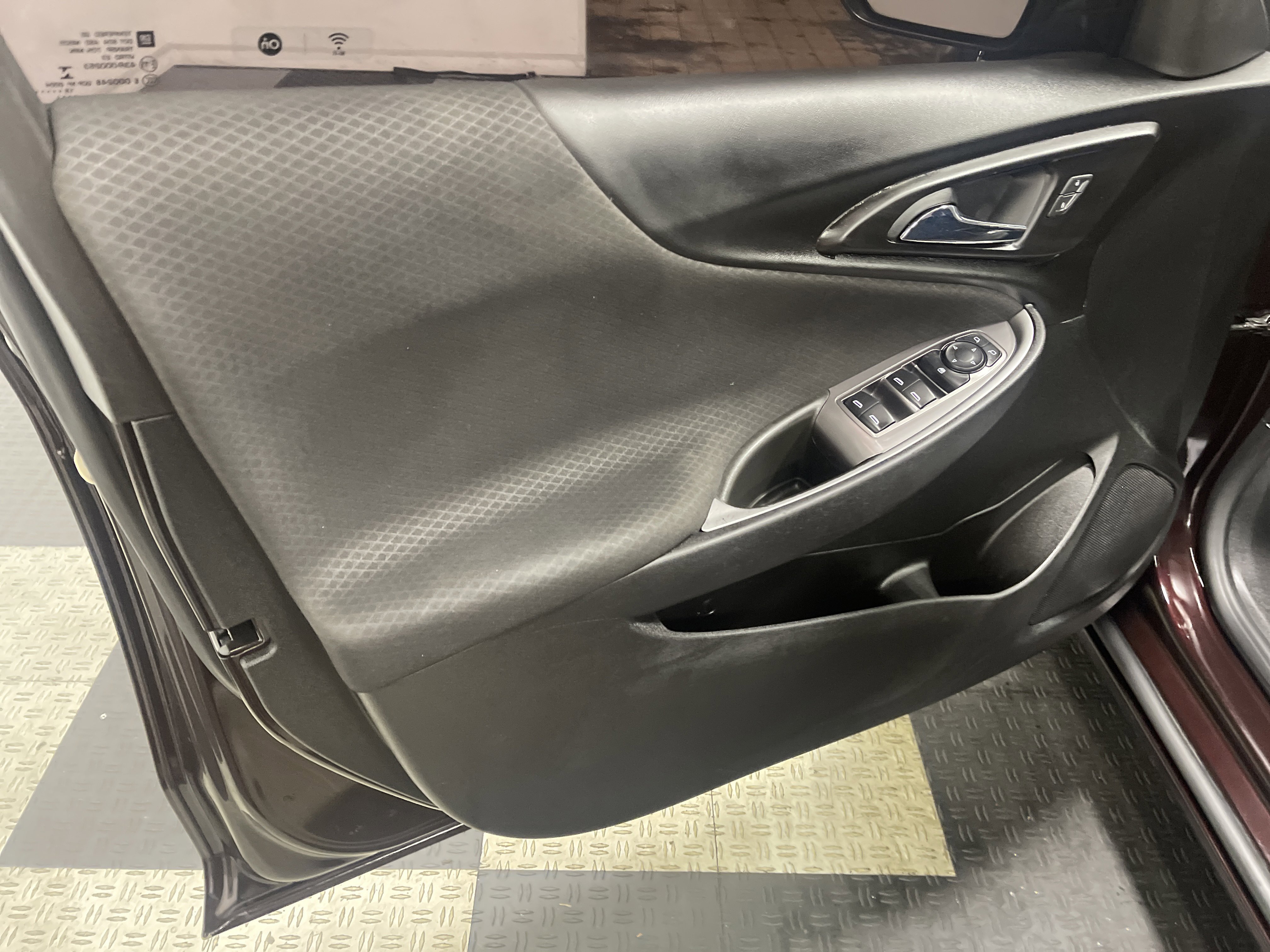 Used 2020 Chevrolet Malibu LS w/ LPO, Convenience Package 2 image 10