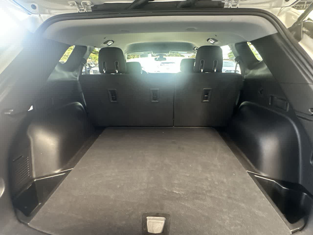 Used 2021 Chevrolet Blazer LT FWD image 25