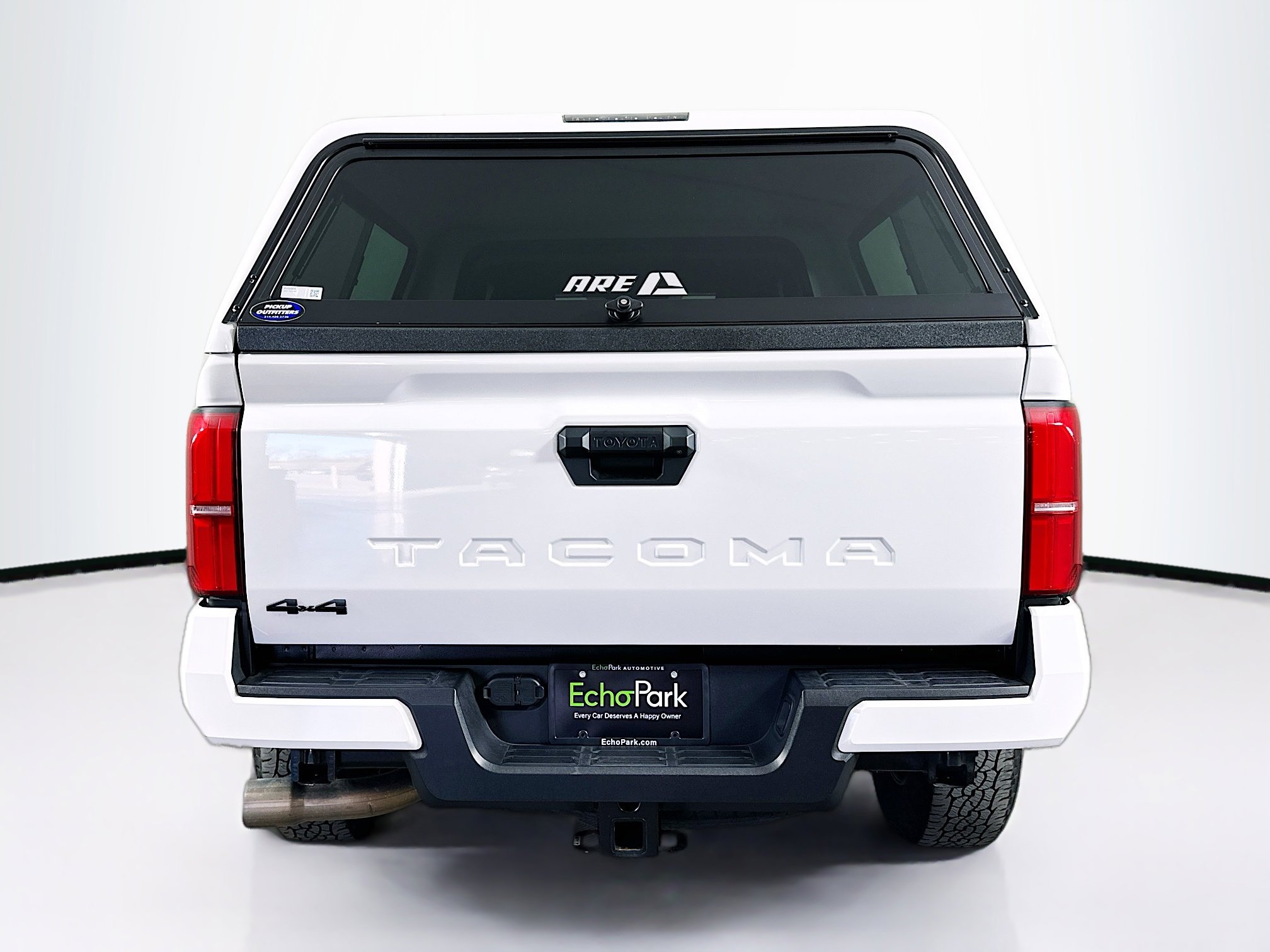 Used 2024 Toyota Tacoma TRD Off-Road image 7