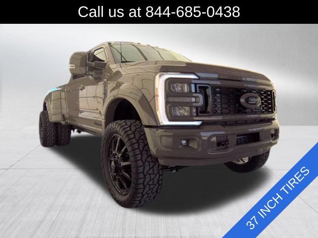 Used 2026 Ford F450 King Ranch w/ Chrome Package AWD/4WD image 3