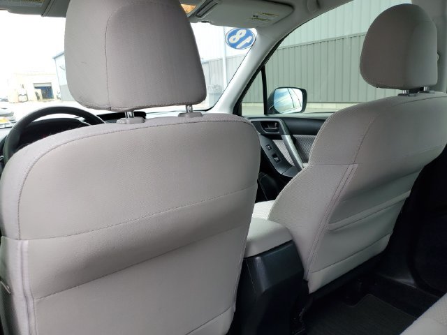 Used 2018 Subaru Forester 2.5i w/ Alloy Wheel Package AWD/4WD image 27