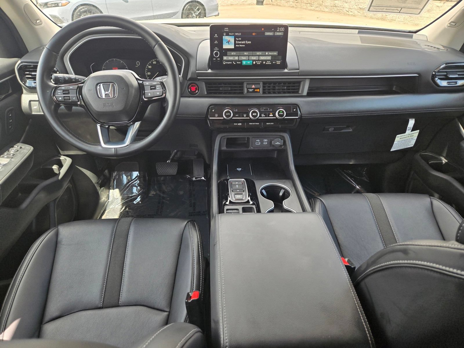 Certified 2025 Honda Pilot Touring image 19