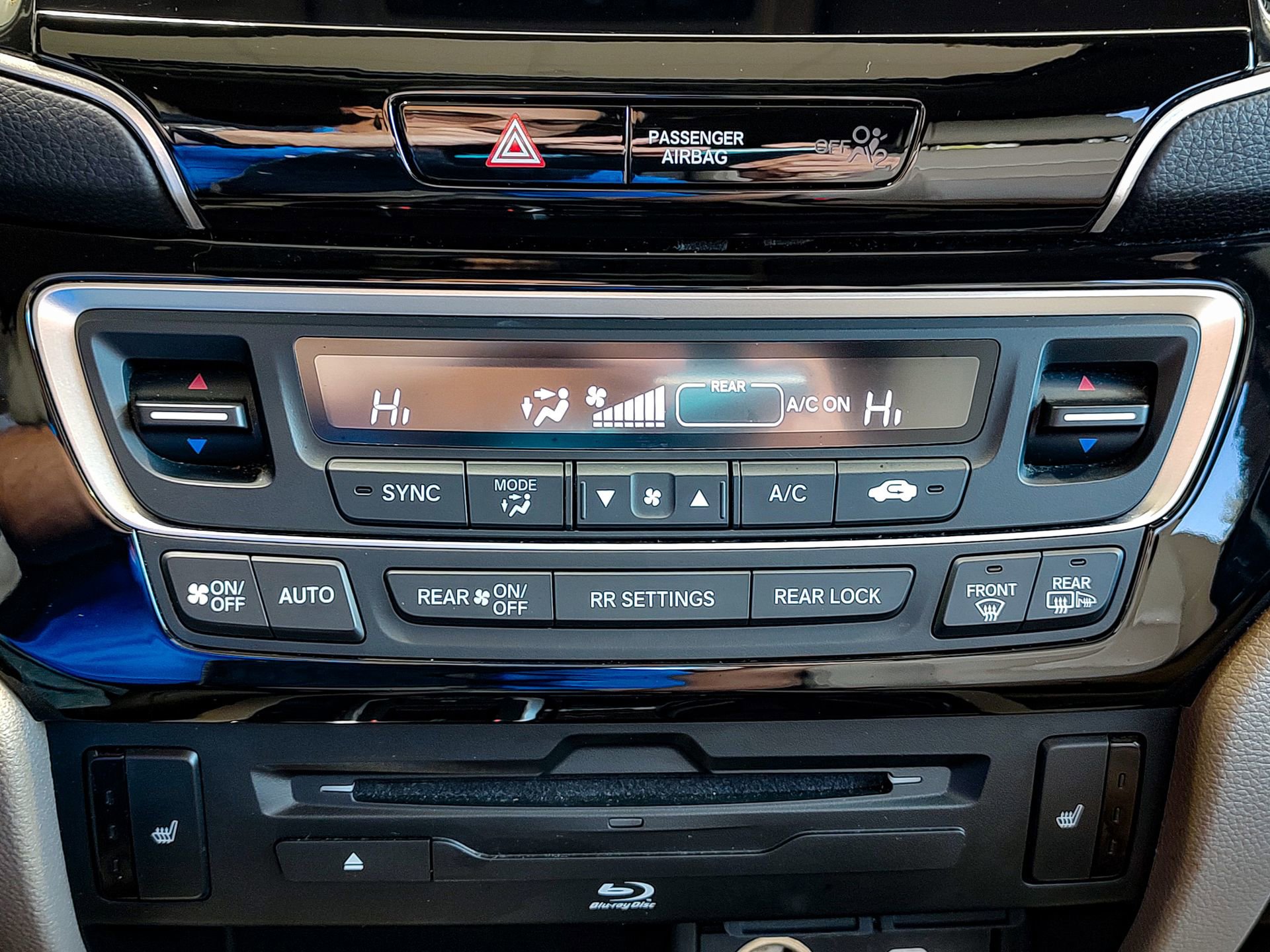 Used 2021 Honda Pilot Touring image 20