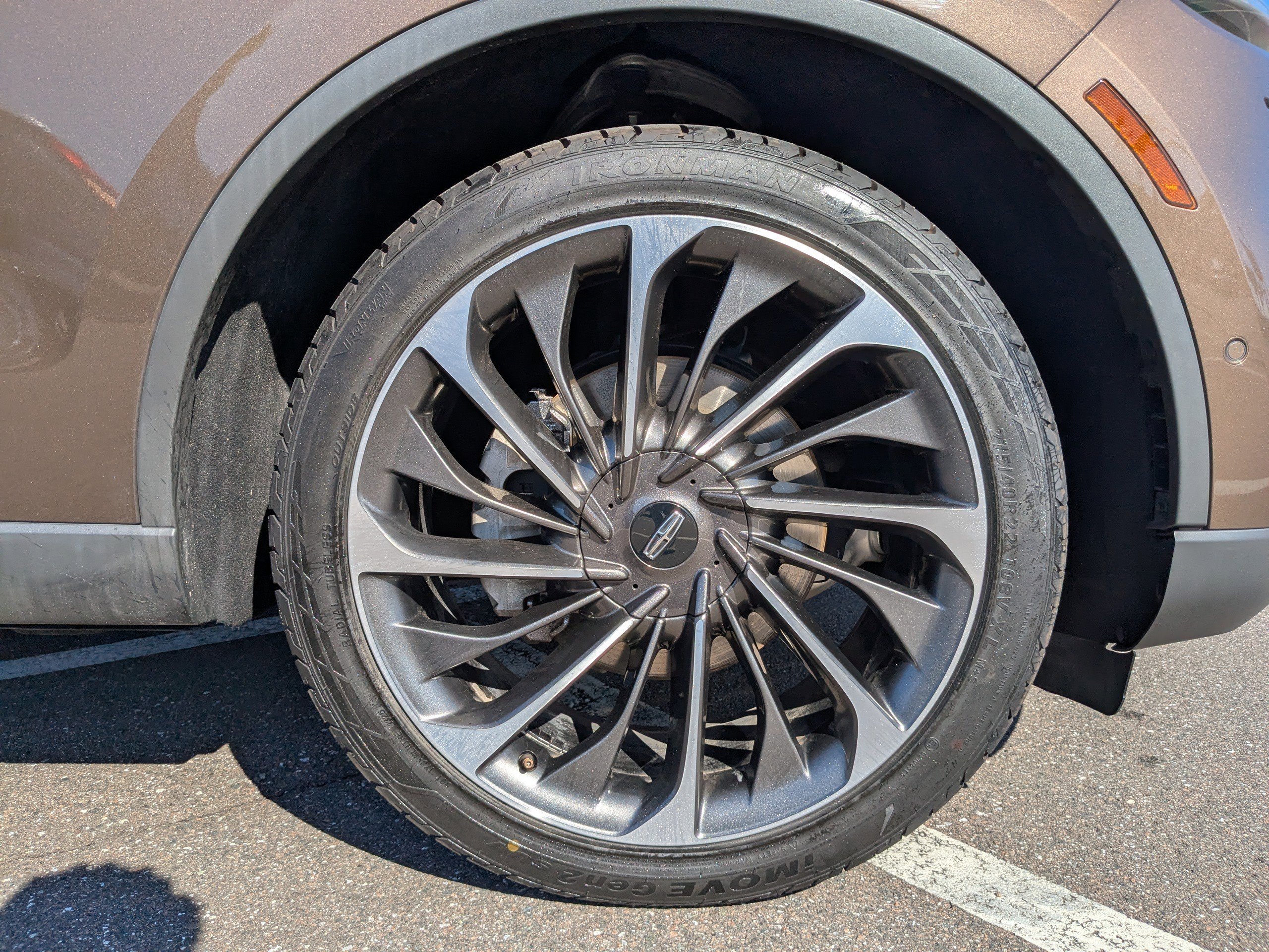 Used 2022 Lincoln Aviator Reserve w/ Equipment Group 201A image 10