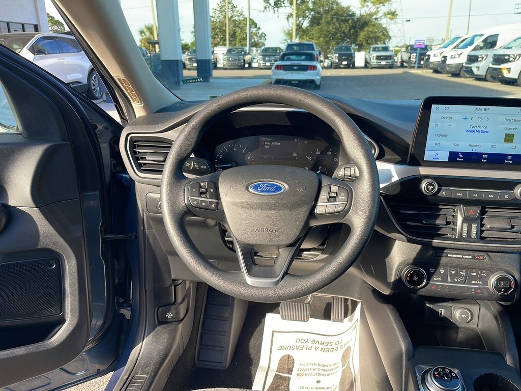 Certified 2020 Ford Escape SE image 31