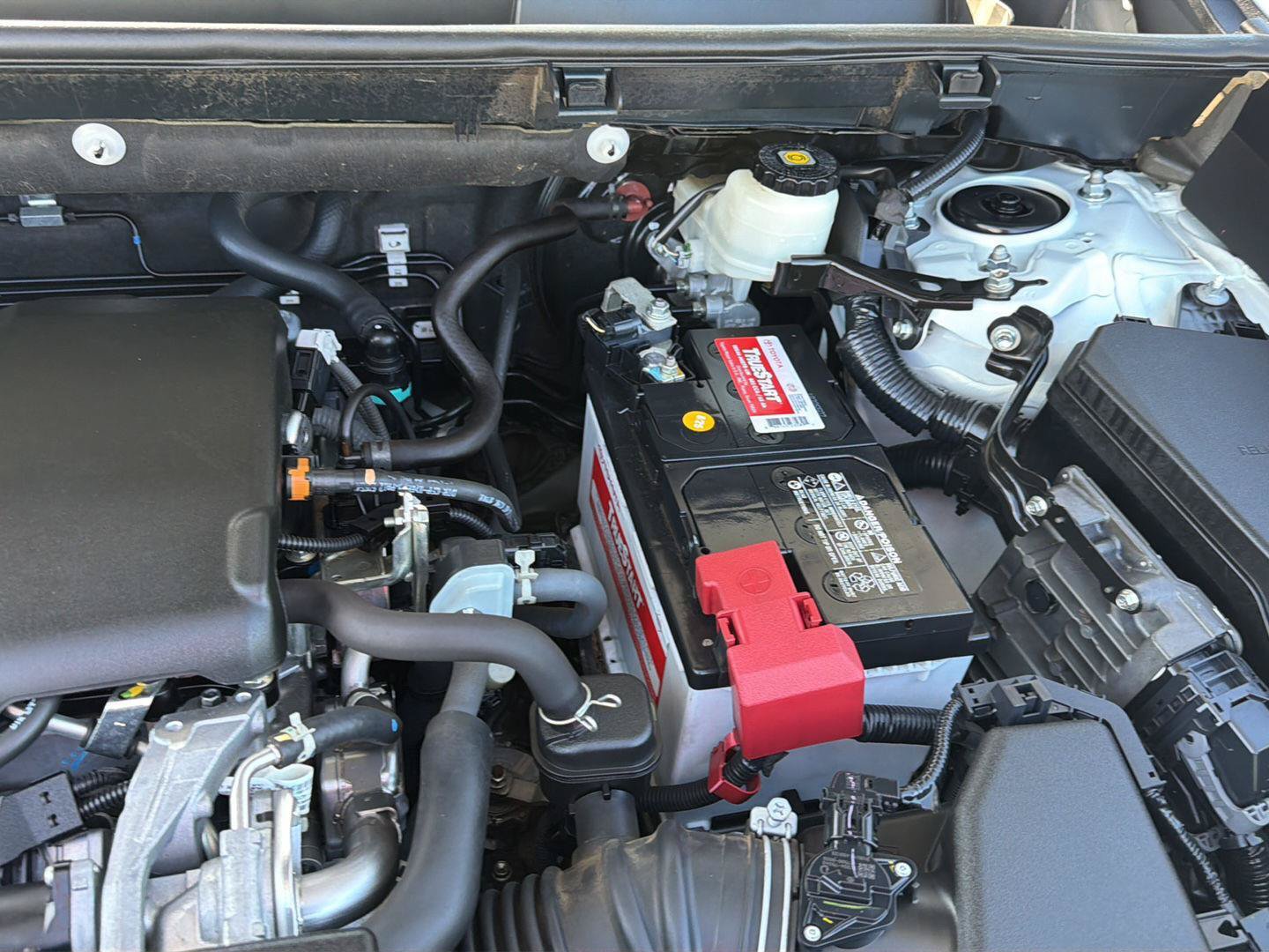 Used 2021 Toyota RAV4 XLE w/ Convenience Package AWD/4WD image 38