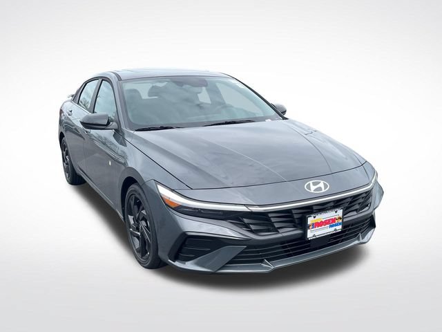 New 2026 Hyundai Elantra SEL Sport Premium FWD image 7