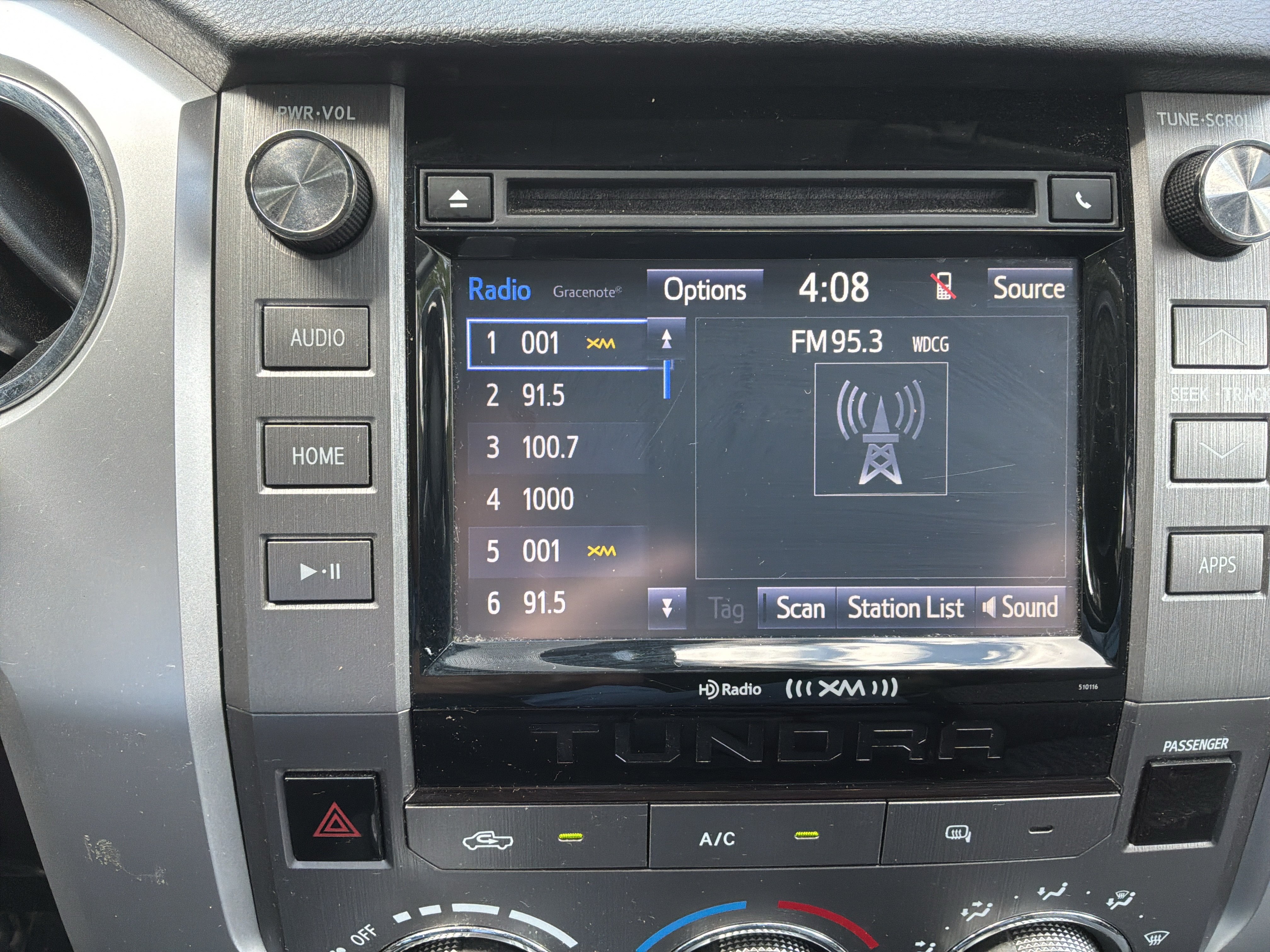 Used 2016 Toyota Tundra SR5 w/ SR5 Upgrade Package RWD image 23