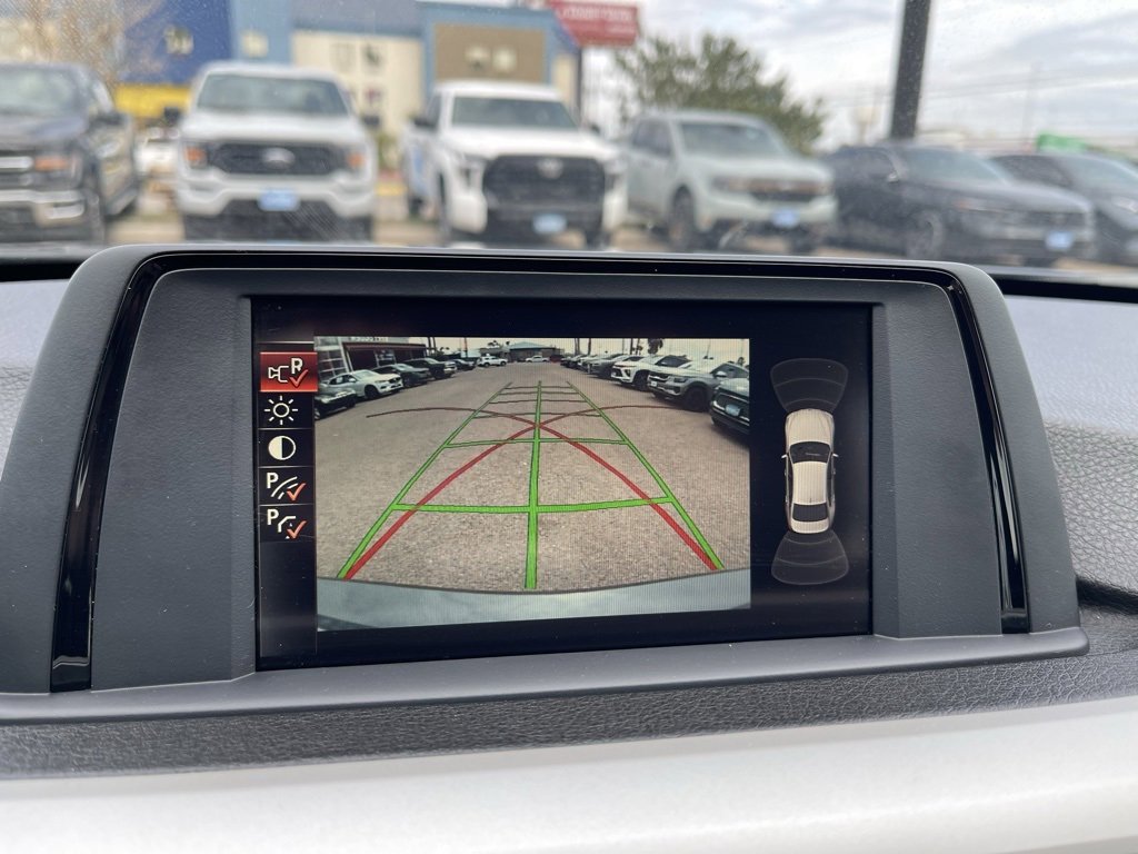 Used 2016 BMW 320i Sedan image 17