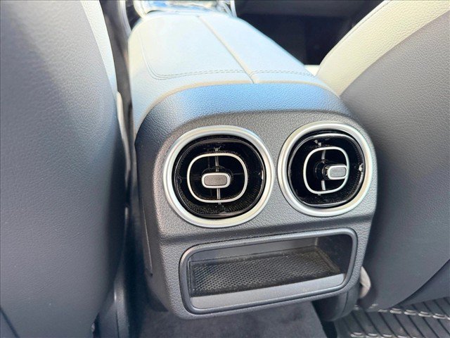 Certified 2026 Mercedes-Benz C 300 4MATIC Sedan image 19