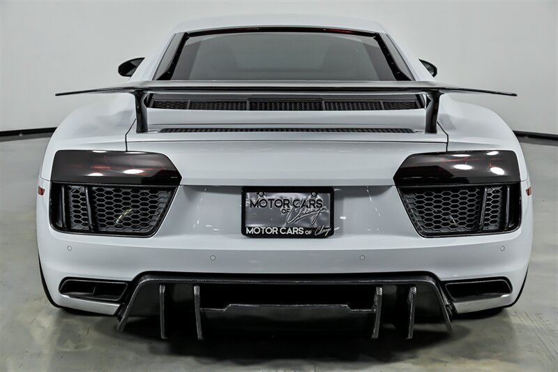 Used 2018 Audi R8 V10 plus AWD/4WD image 9