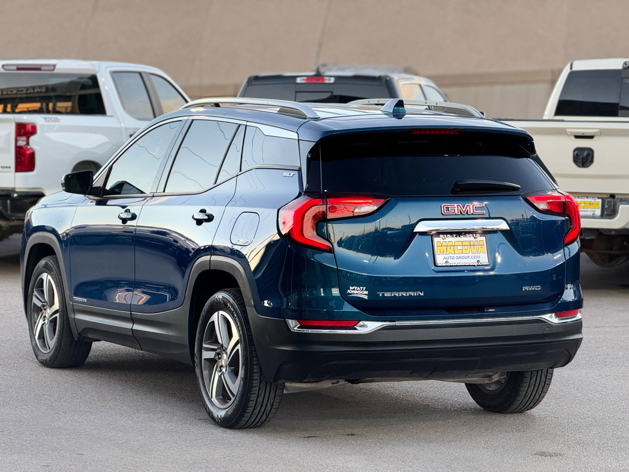 Used 2020 GMC Terrain SLT image 5