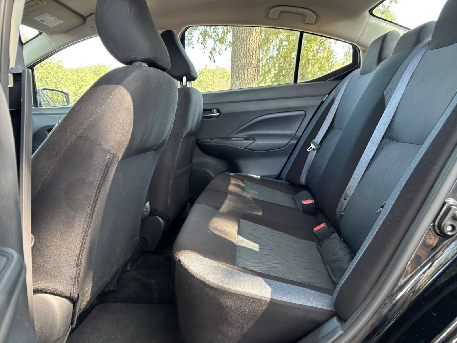 Used 2025 Nissan Versa SV FWD image 24