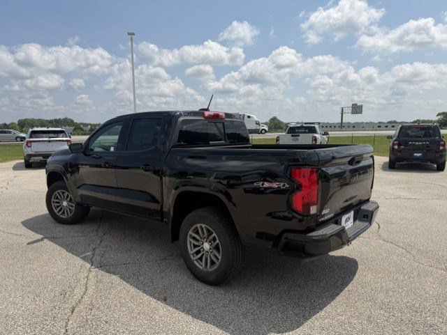 Used 2024 Chevrolet Colorado LT w/ LT Convenience Package II AWD/4WD image 7