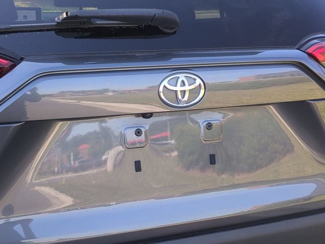 Used 2023 Toyota RAV4 LE FWD image 22