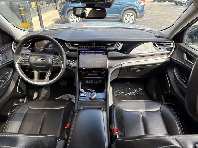Used 2024 Jeep Grand Cherokee Limited 4xe image 24
