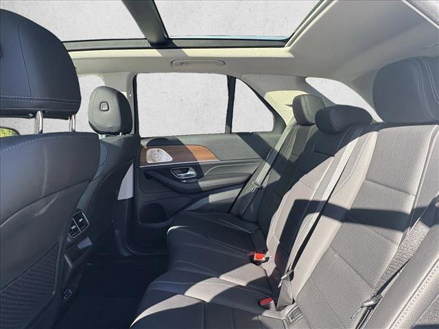 Used 2025 Mercedes-Benz GLE 350 4MATIC image 17