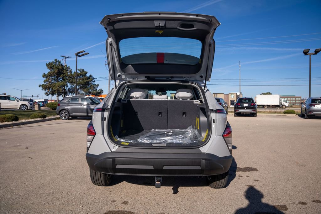 New 2026 Hyundai Kona SE image 10