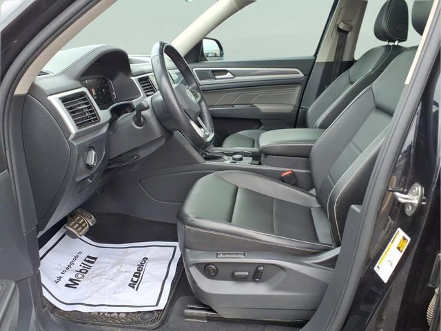 Used 2022 Volkswagen Atlas SEL R-Line image 17