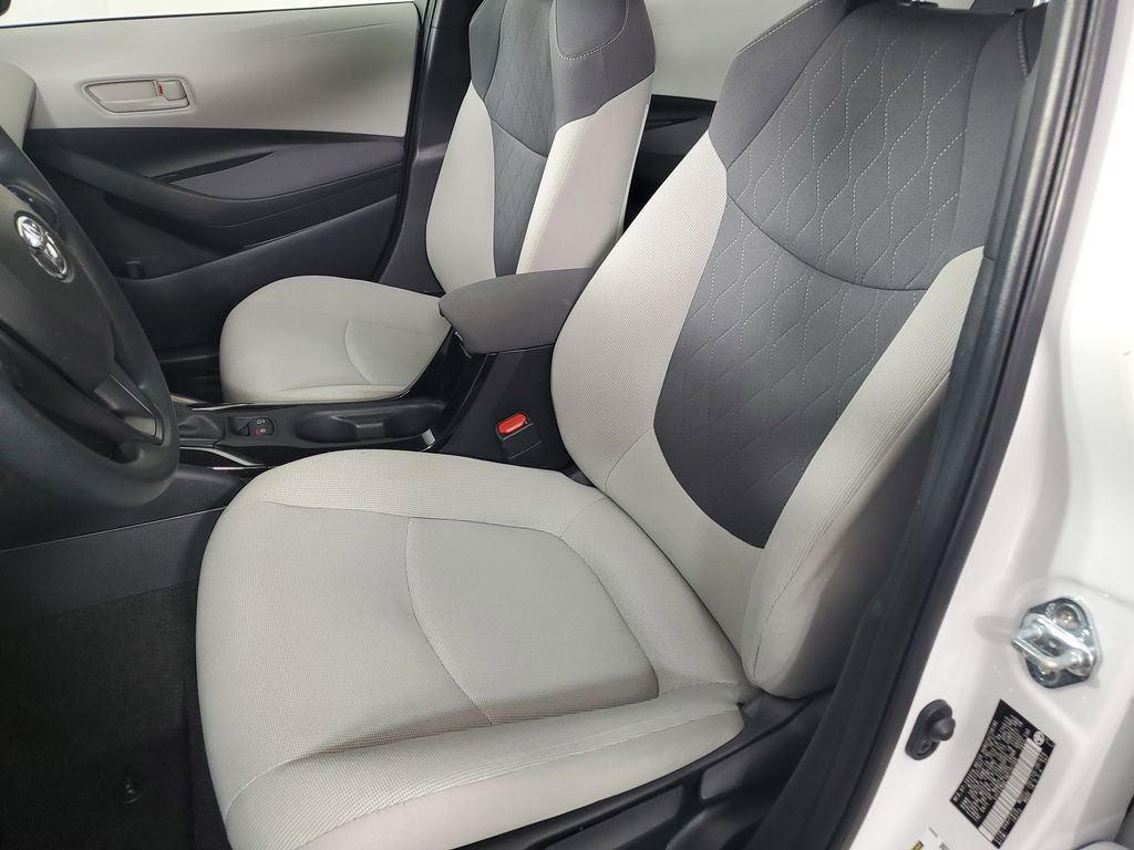 Used 2022 Toyota Corolla LE image 12