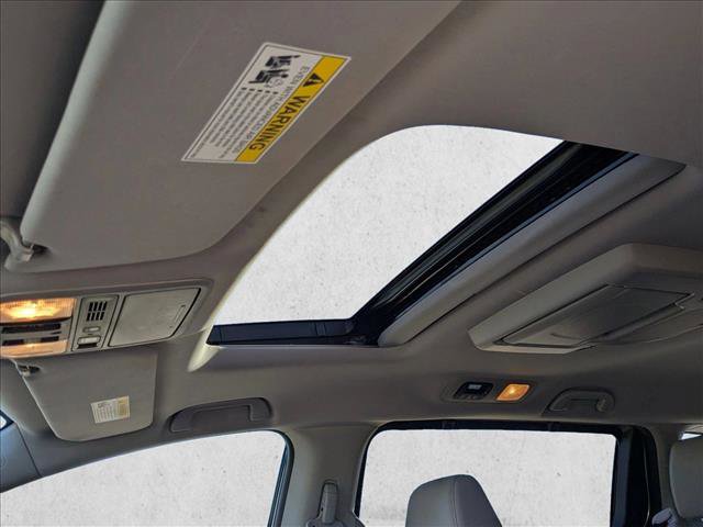 Used 2019 Honda Odyssey Elite image 11