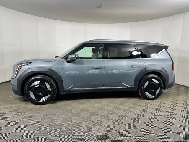 Used 2024 Kia EV9 Wind image 6