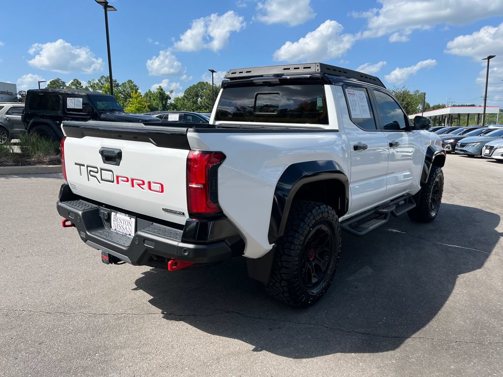 Used 2024 Toyota Tacoma TRD Pro AWD/4WD image 9