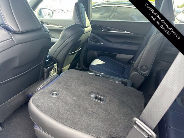 Certified 2026 INFINITI QX60 Sport w/ Dark Cargo Package AWD/4WD image 6