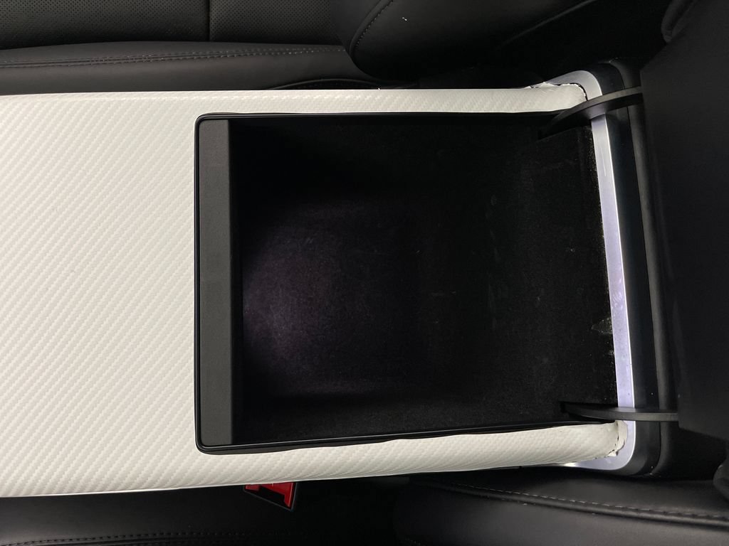 Used 2024 Tesla Model X AWD/4WD image 26