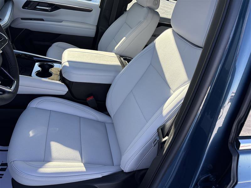 New 2026 Chevrolet Tahoe Premier image 7