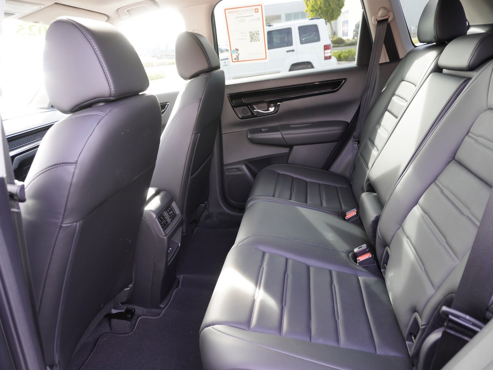 Used 2025 Honda CR-V EX-L image 13