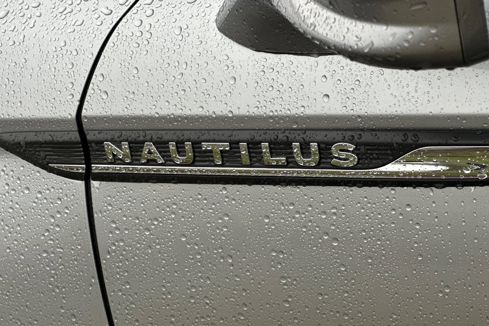 Used 2023 Lincoln Nautilus Reserve w/ Equipment Group 201A image 34