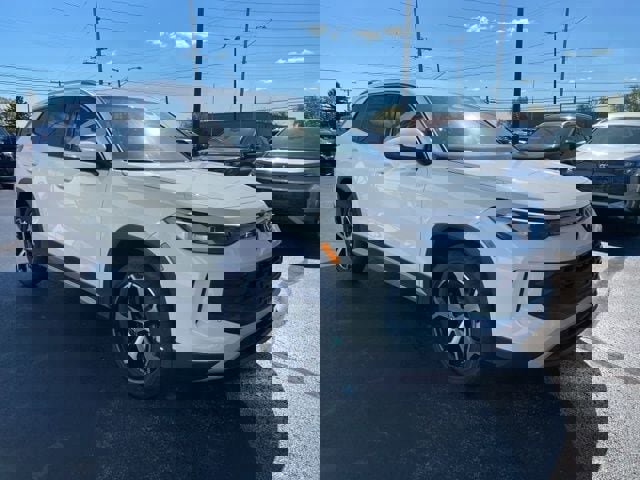 New 2025 Volkswagen Tiguan SE image 8