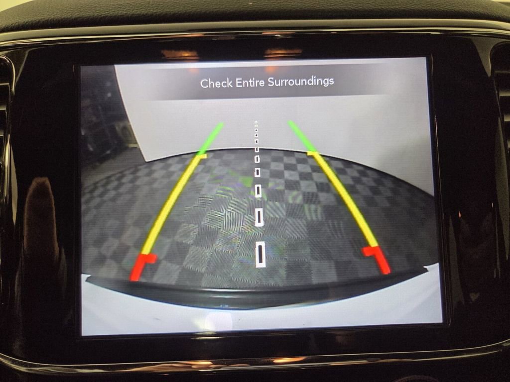 Certified 2022 Jeep Grand Cherokee Laredo E image 14