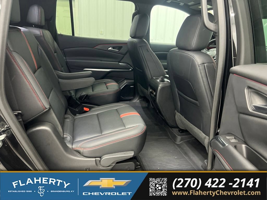 Used 2024 Chevrolet Traverse RS w/ LPO, Floor Liner Package AWD/4WD image 13