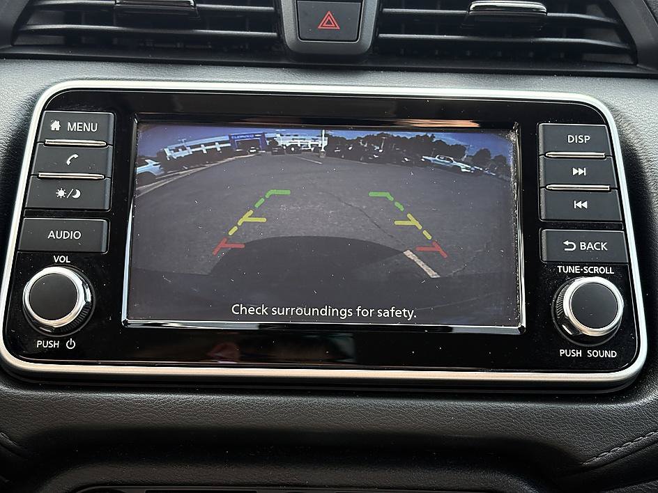 Used 2025 Nissan Versa S FWD image 22