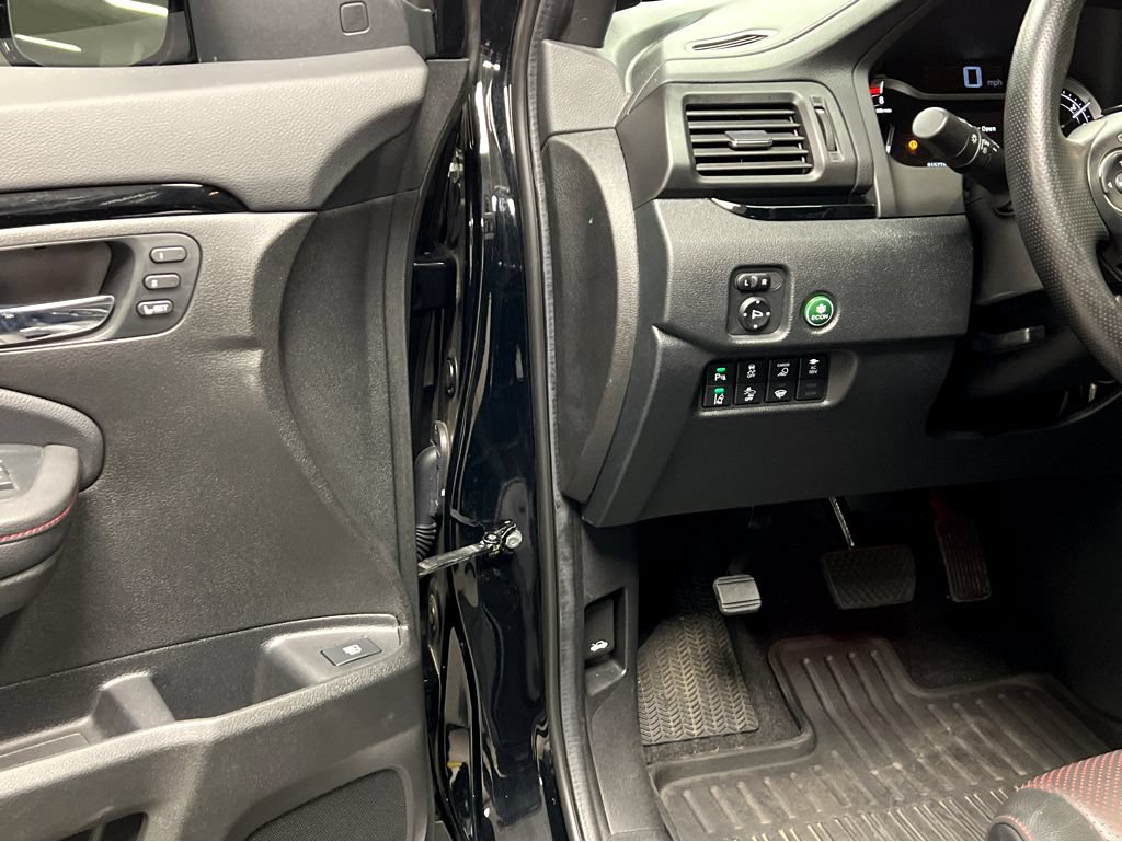Used 2022 Honda Ridgeline Black Edition image 42