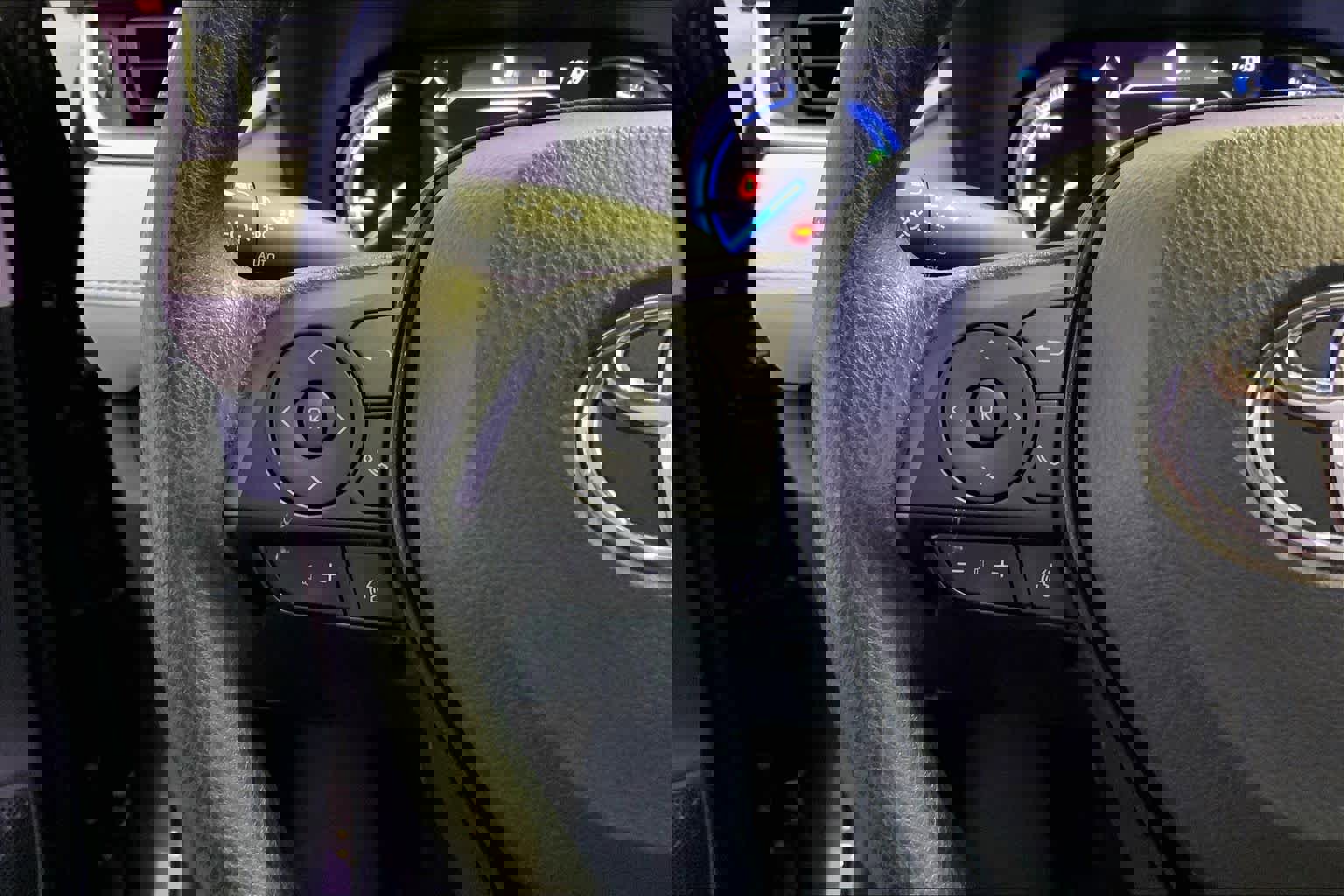 Used 2024 Toyota RAV4 XLE image 23