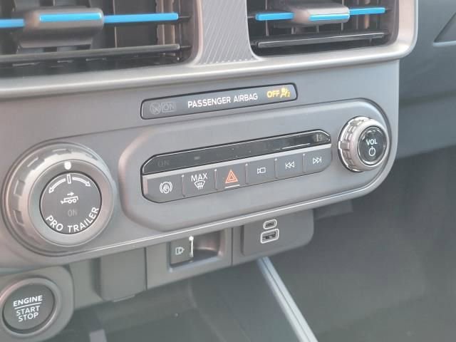 New 2025 Ford Maverick Lobo image 31