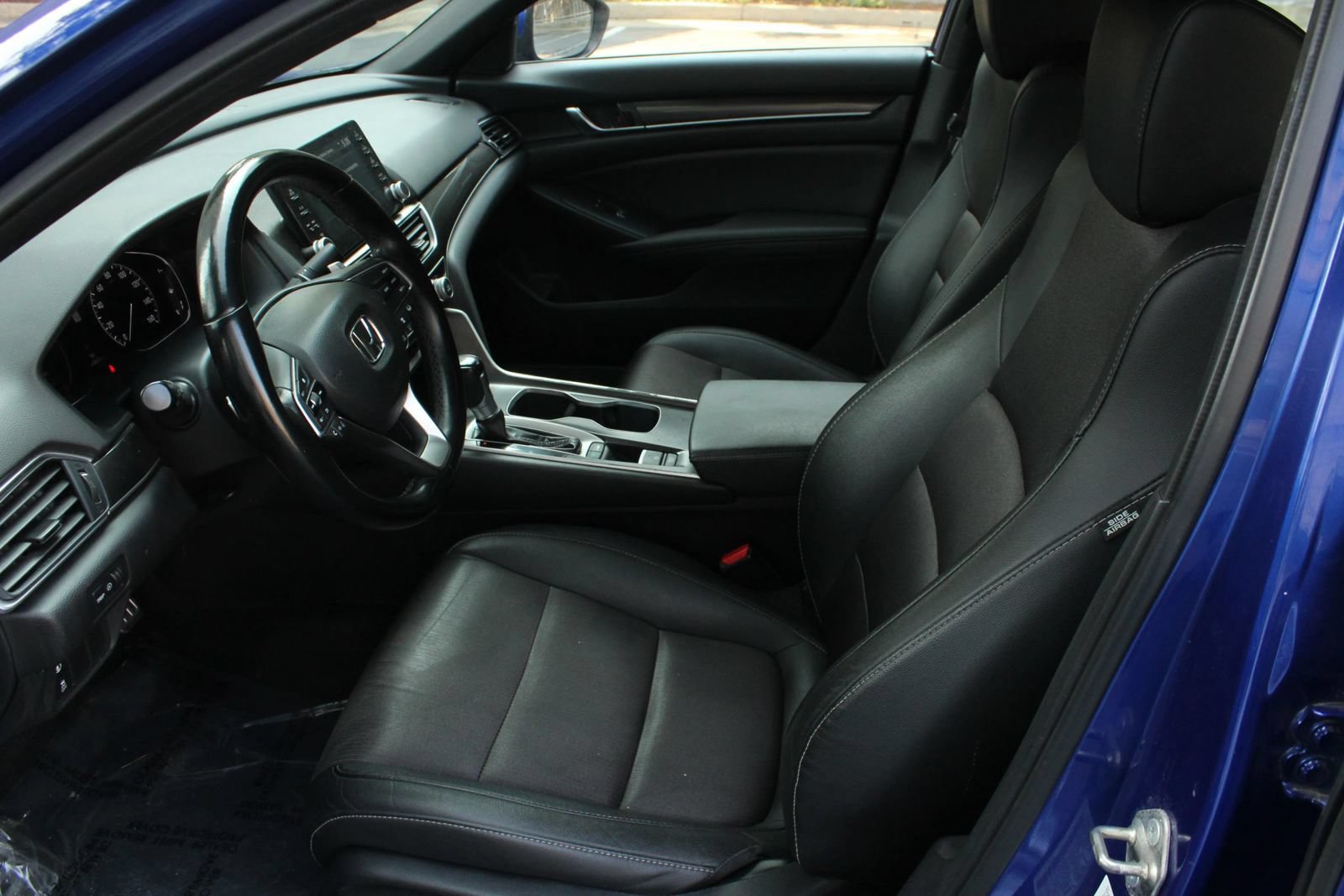 Used 2020 Honda Accord Sport image 14